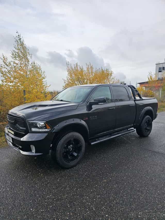 DODGE RAM 1500 5,7 Sport
