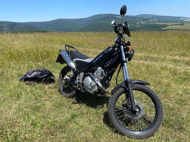 Yamaha XG 250 Tricker