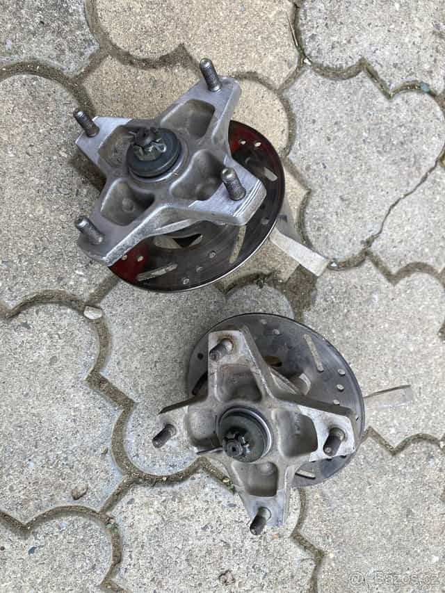 Přední náboje access tomahawk