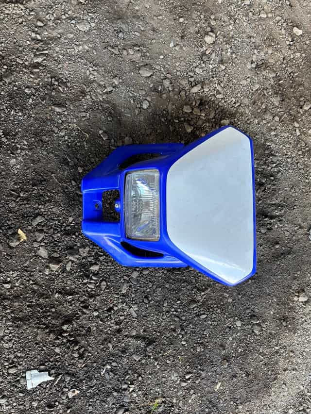 Přední maska Yamaha wrf 400
