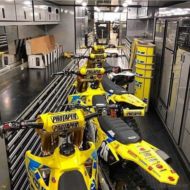 Koupím moto ve špatném nebo nepojízdném stavu