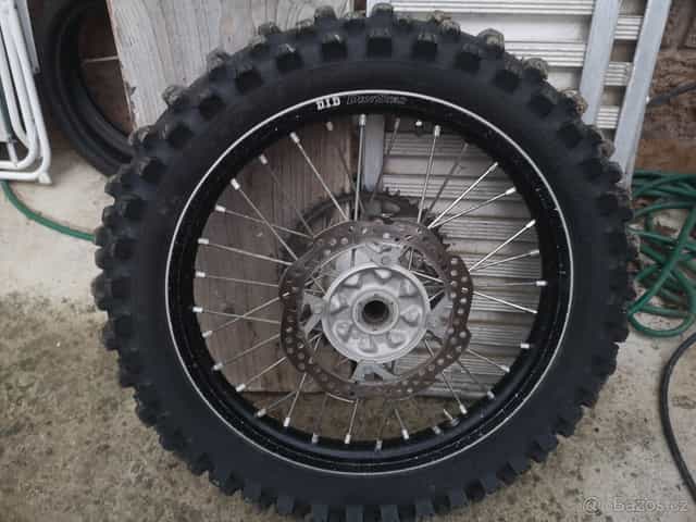 Honda CRF 250R, r.v.2024, zadní kolo.