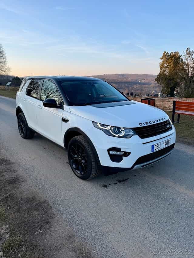 Land rover discovery sport