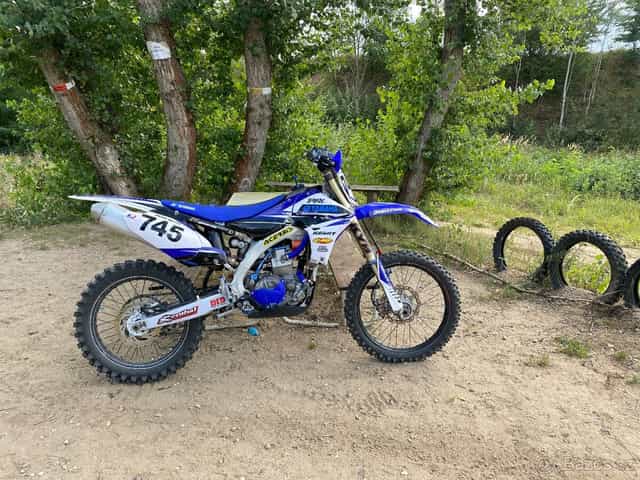 Yamaha YZF 450