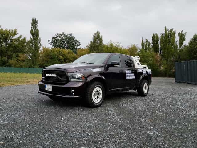 Dodge Ram 1500 sport long horn