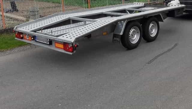 Autoprepravnik BORO 2024