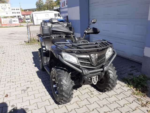 Gladiator CForce 450L, r.v.2017, najeto 2800km