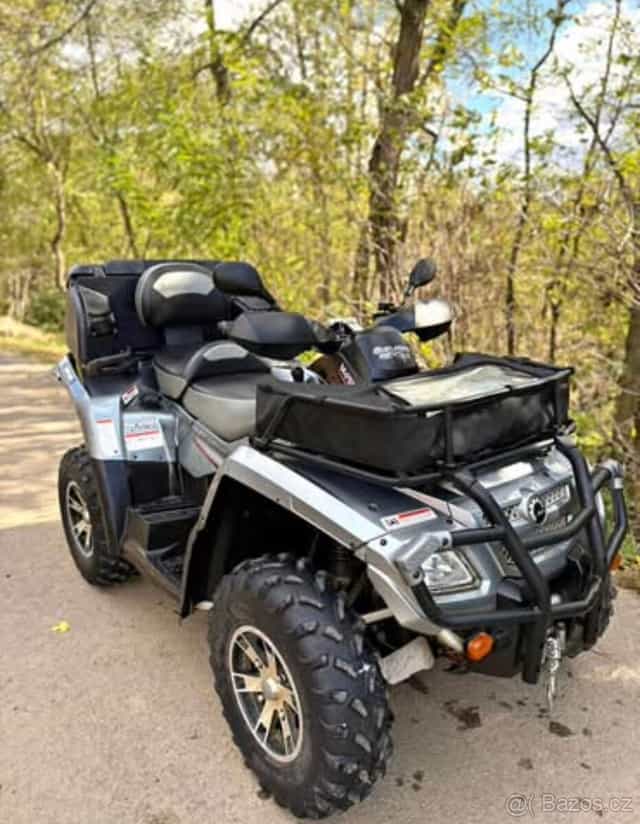 Čtyřkolka Can-am Outlander 800