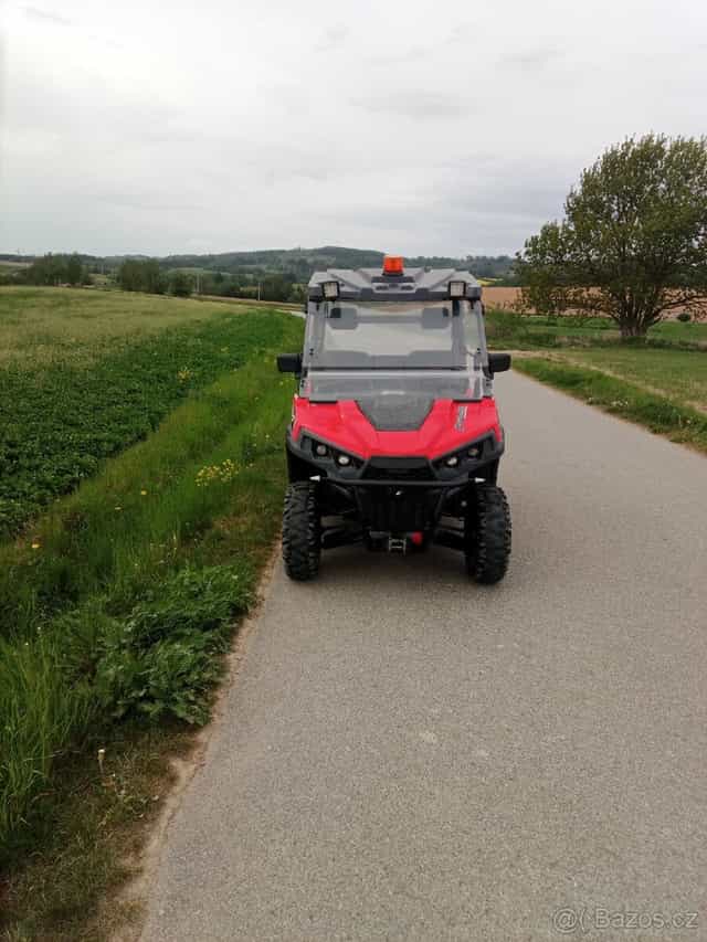 Prodám utv čtyřkolka linhai 550 t boss