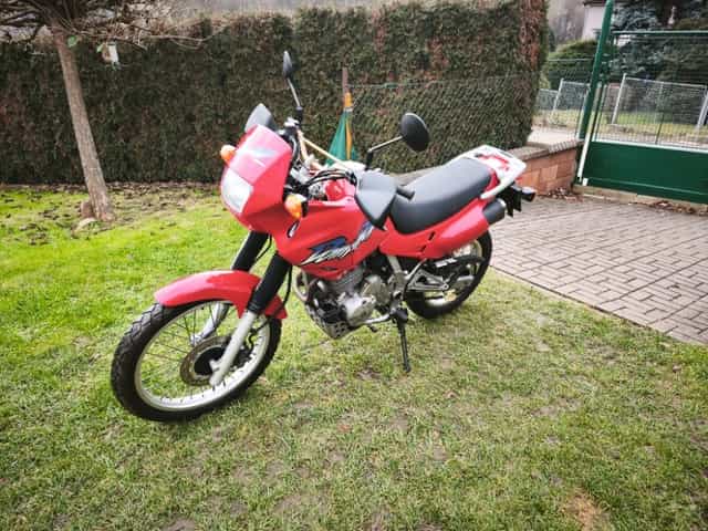 Honda NX 650 Dominator (2001) najeto jen 1311km, CZ doklady