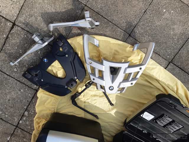Prodam kufry na BMW 1200 gs