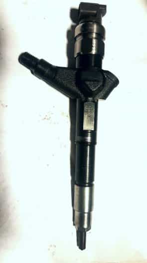 vstřiky,čerpadlo,nissan navara,pathfinder 2,5dci motor PRAHA