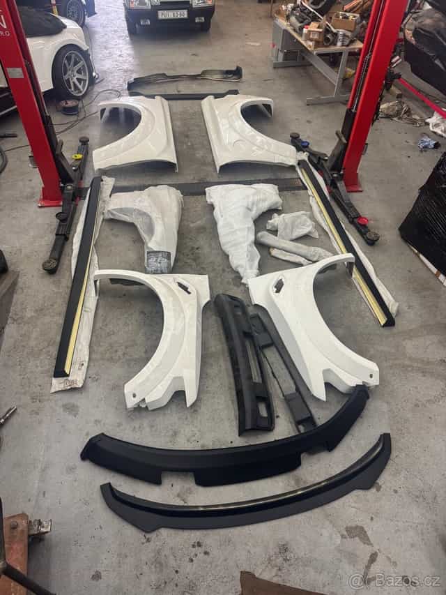 Wide-Bodykit Ford F-150 Raptor 2017-20