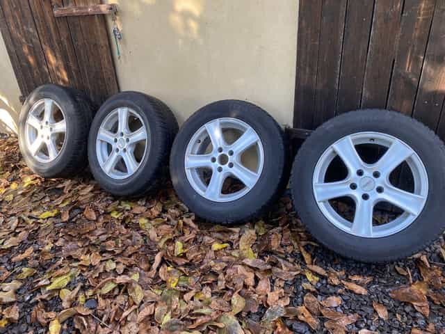 💥 Alu kola DEZENT + zimní pneu SUMITOMO 215/60 R16 – sada 4