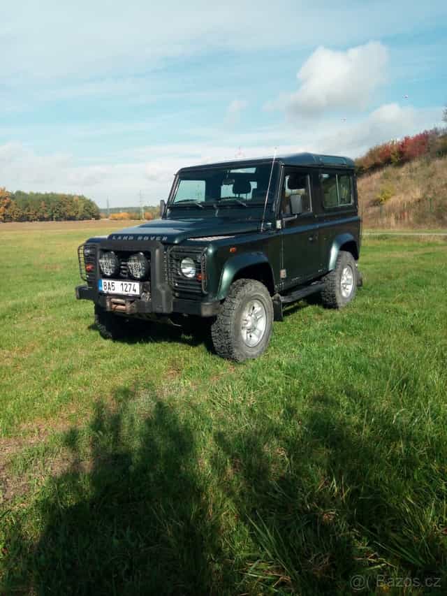 Land Rover Defender 90