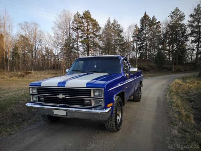 Klasický pick-up Chevrolet C20 Silverado z roku 1983
