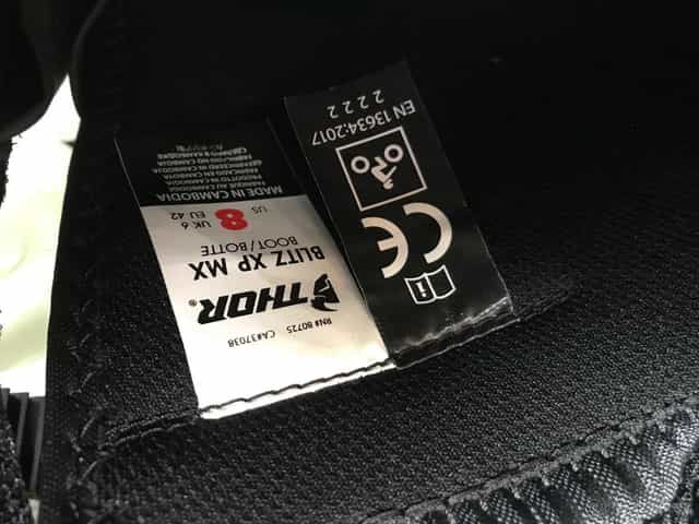 Motokrosove oblečení