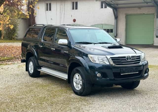 Toyota Hilux 3,0D4D Hardtop s LED 129kw