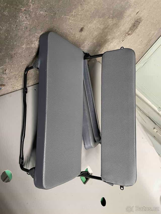 Sedadla Toyota Land Cruiser - nová