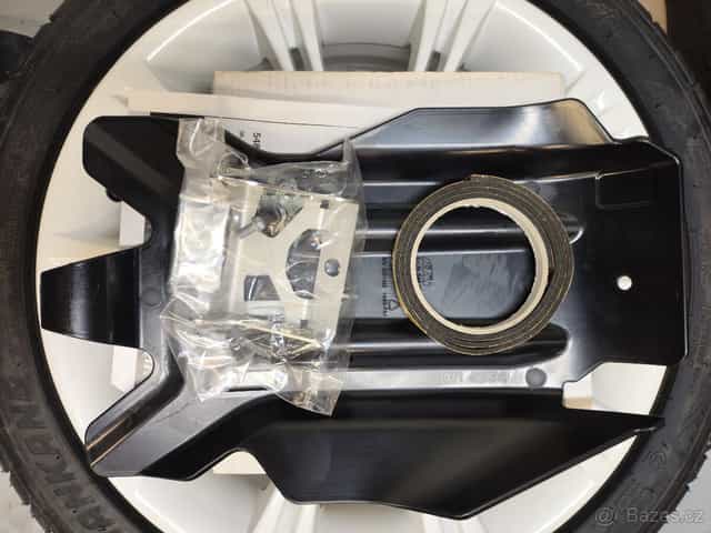 Prodám originální kryt motoru KTM Powerparts