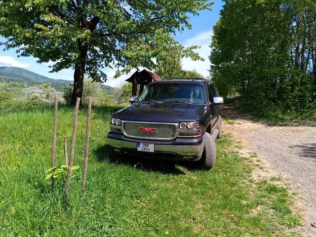 GMC Yukon xl r.v.7. 2003 5.3 i Lpg