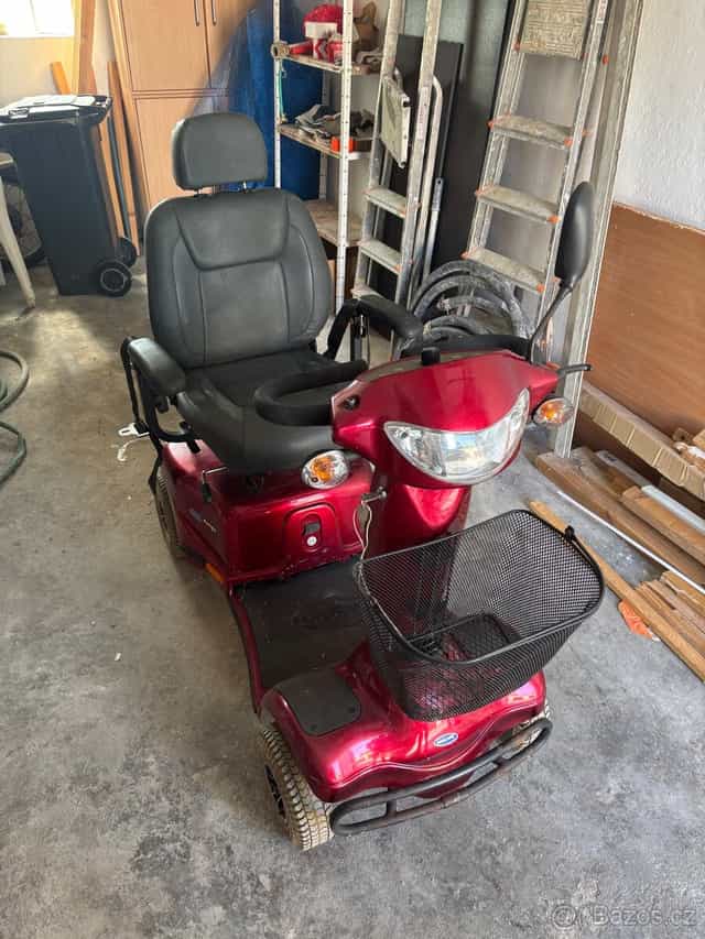 Elektrický invalidní skútr