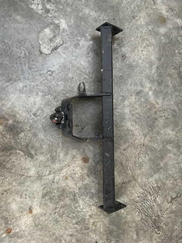 Toyota Hilux tažné