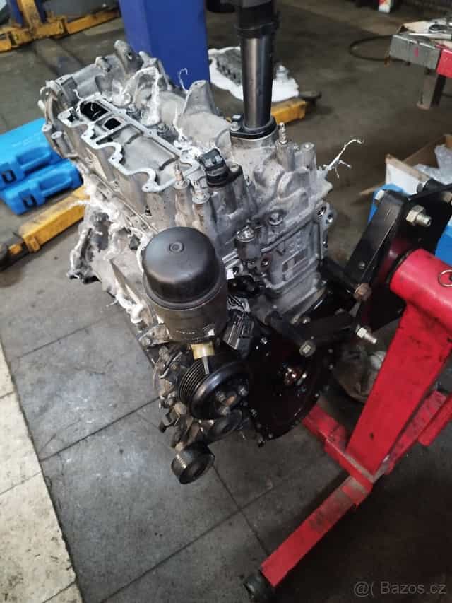 Motor 204dtd, land rover.