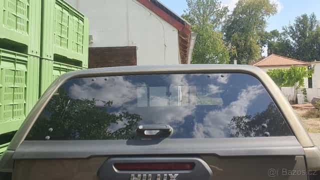 TOYOTA HILUX hardtop