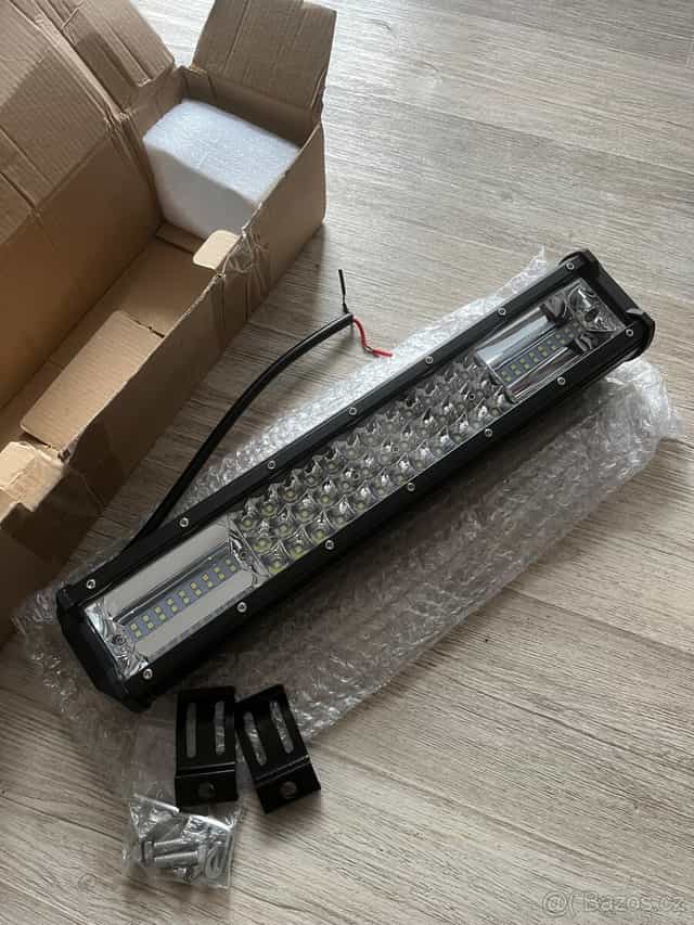 LED světelná rampa