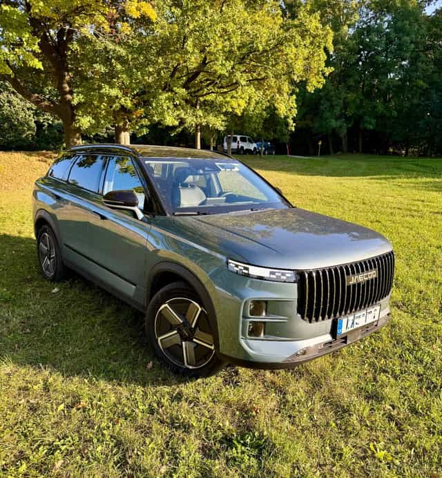 Prodám JAECOO 7 (J7) Exclusive - AWD (4x4), CZ, 1. maj.