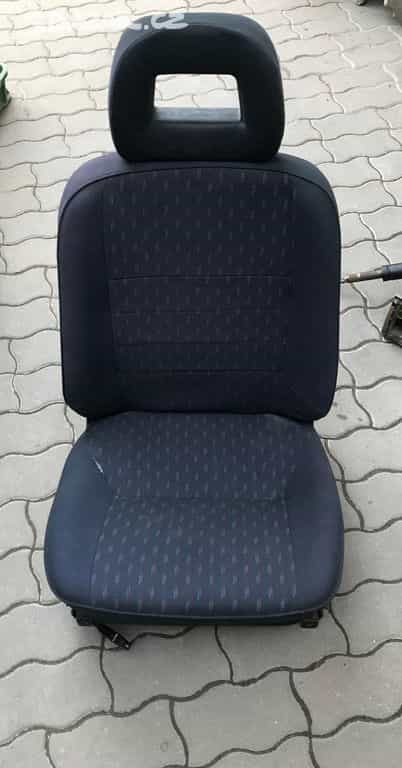 Škoda Favorit a Forman díly 4 ram. volant