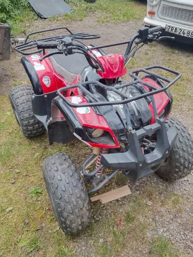 Dětská čtyřkolka