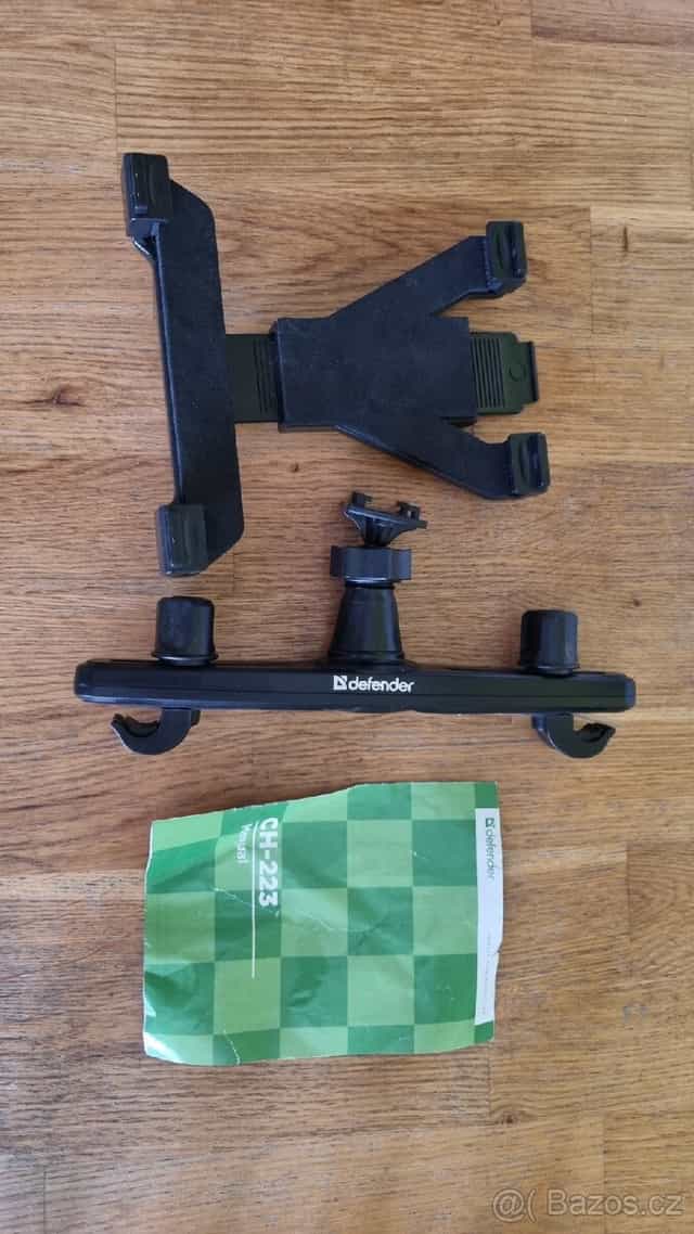 Držák na tablet do auta Defender CH 223