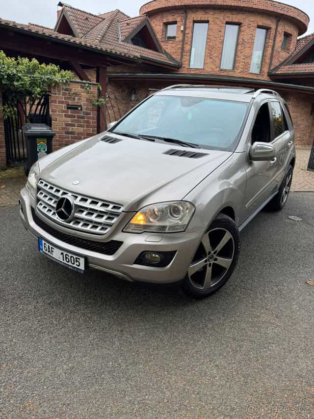 Mercedes-Benz ML 350 CDI AMG Sport Paket