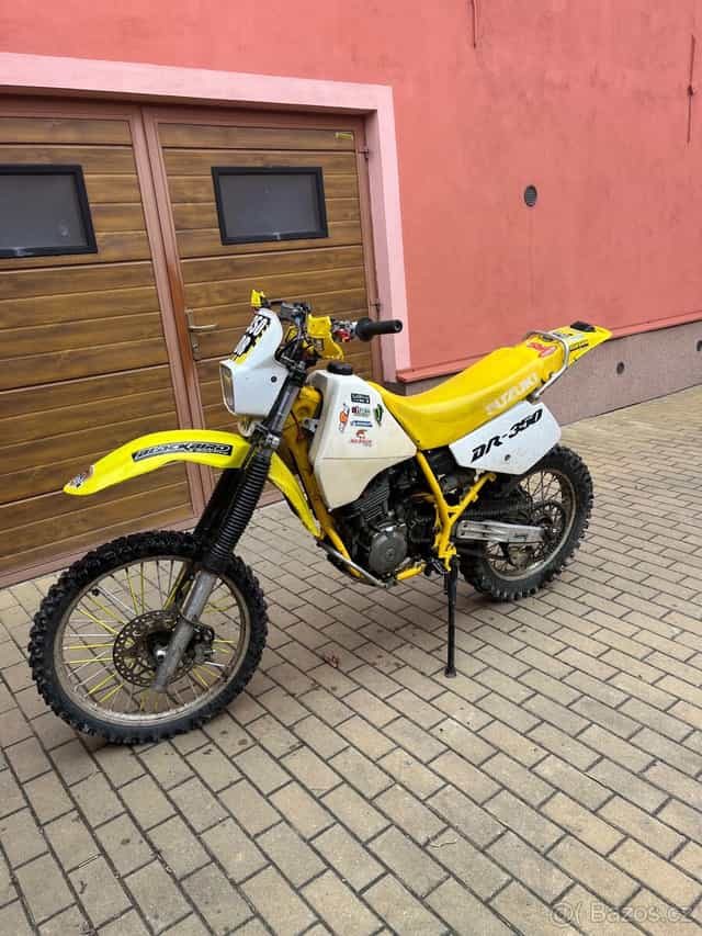 Suzuki dr 350