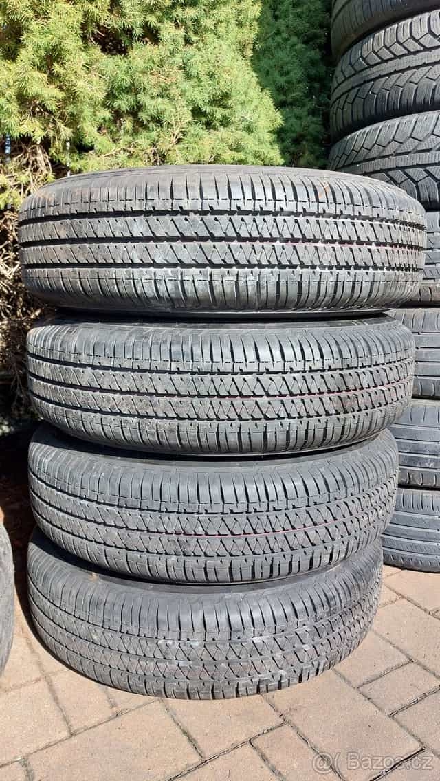 Kola celoroční 15" SUZUKI JIMNY rozteč 5x139,7mm, 195/80/15