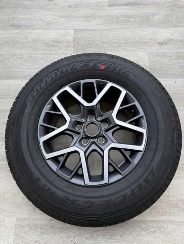 R18 NEPOUŽITÁ KOLA JEEP WRANGLER/GLADIATOR DOT2024