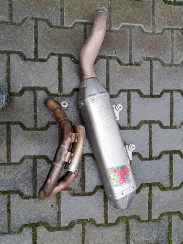 Akrapovic