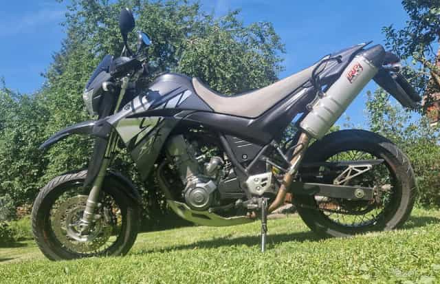 Yamaha XT660X