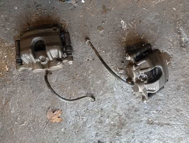 NISSAN NAVARA D23, RENAULT ALASKAN 2,3DCI BRZDIČ, BRZDOVÝ TŘ