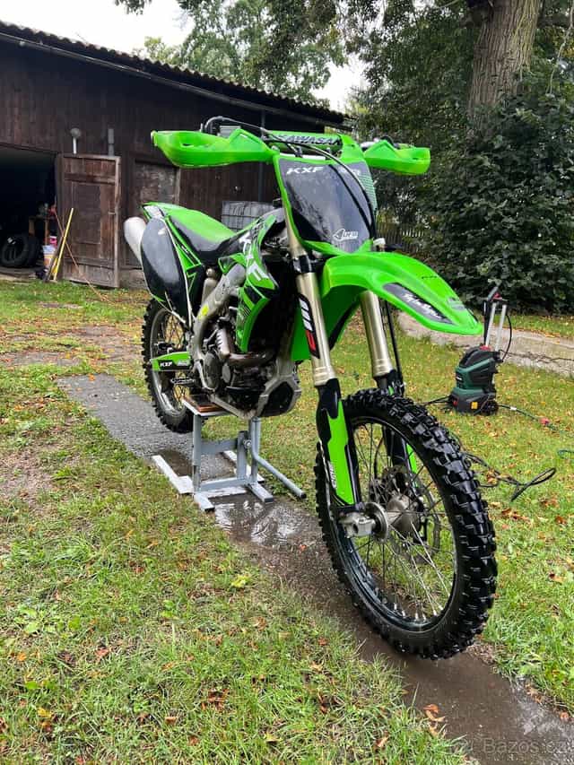 Kawasaki KXF 450 2010