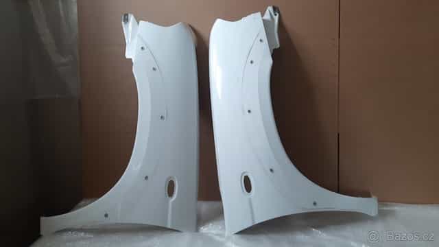 NISSAN NAVARA D22  –  BLATNÍKY PŘEDNÍ Di