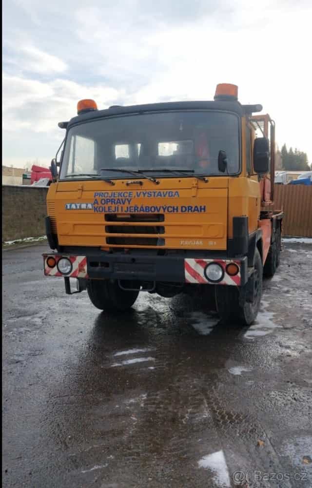 Tatra AV 14 - jeřáb