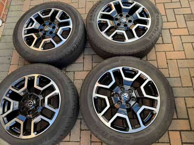 VW Amarok Ford Ranger original sada 20”