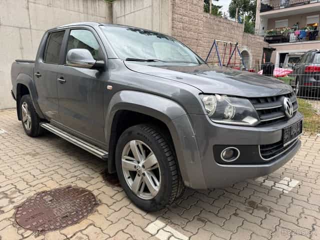VW AMAROK DSG AUTOMAT ROK VÝROBY 2012  132 KW