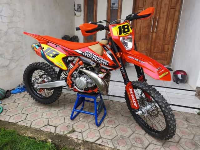 Predám KTM EXC 300 rok 2019