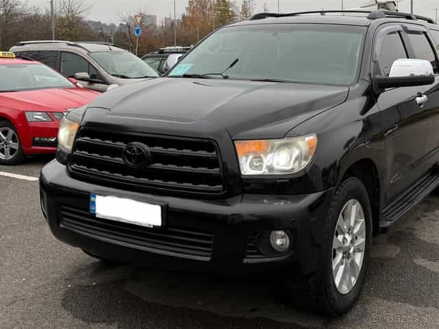 Maska Toyota Sequoia