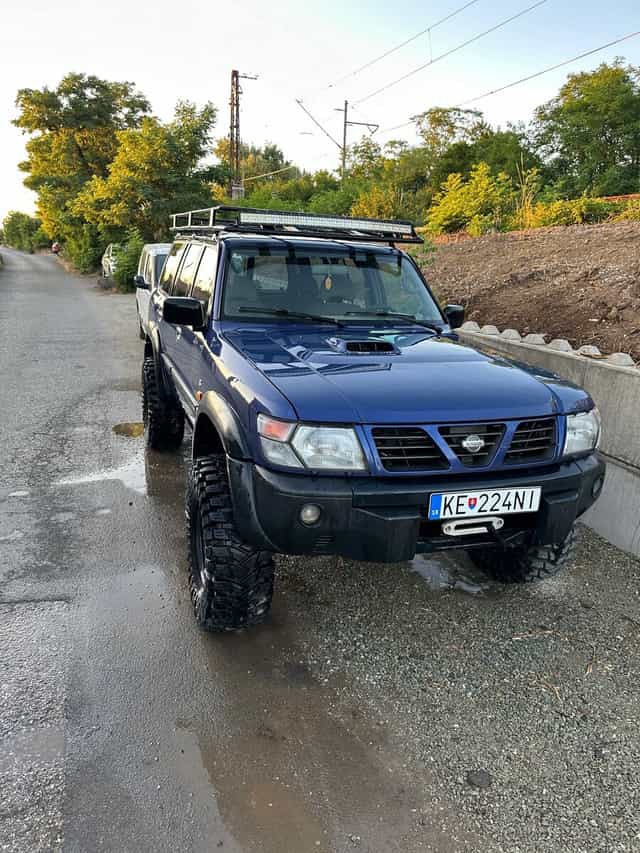 Nissan Patrol GR y61 2.8td 95kw wagon