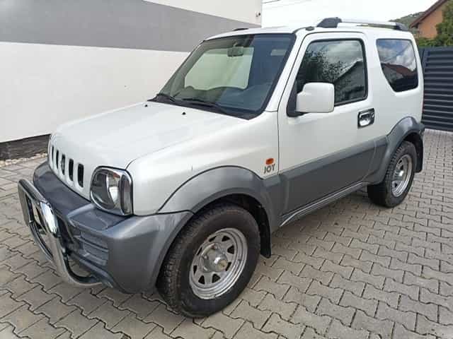 SUZUKI JIMNY — na predaj / aj na splatky
